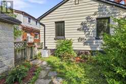 33 ASH CRESCENT | Toronto Ontario | Slide Image Thirty-one