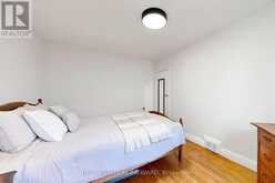 120 PITT AVENUE | Toronto Ontario | Slide Image Seventeen