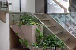164 ALDWYCH AVENUE | Toronto Ontario | Slide Image Sixteen
