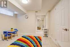7 MENDIP CRESCENT | Toronto Ontario | Slide Image Thirty-nine