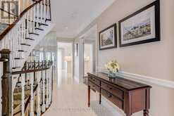 7 MENDIP CRESCENT | Toronto Ontario | Slide Image Nine