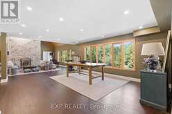 1785 DAVIS DRIVE W | Newmarket Ontario | Slide Image Eight