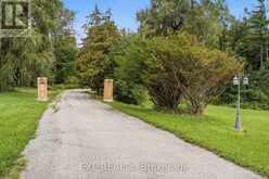 1785 DAVIS DRIVE W | Newmarket Ontario | Slide Image Thirty-nine