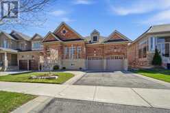 51 TONNER CRESCENT | Aurora Ontario | Slide Image Two