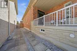51 TONNER CRESCENT | Aurora Ontario | Slide Image Forty-seven