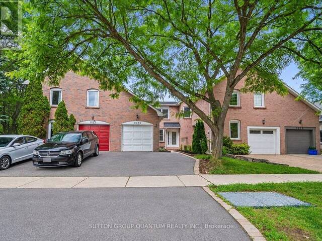1023 RUNNYMEAD CRESCENT Oakville Ontario, L6M 1C5 - 3 Bedrooms Home For Sale