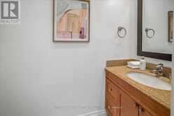 1023 RUNNYMEAD CRESCENT | Oakville Ontario | Slide Image Fifteen