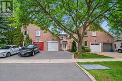 1023 RUNNYMEAD CRESCENT | Oakville Ontario | Slide Image One