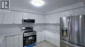 3956 STARDUST DRIVE | Mississauga Ontario | Slide Image Twelve