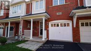 3956 STARDUST DRIVE | Mississauga Ontario | Slide Image Three