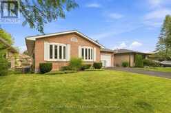 22 ALLENSGATE DRIVE | Brantford Ontario | Slide Image Two