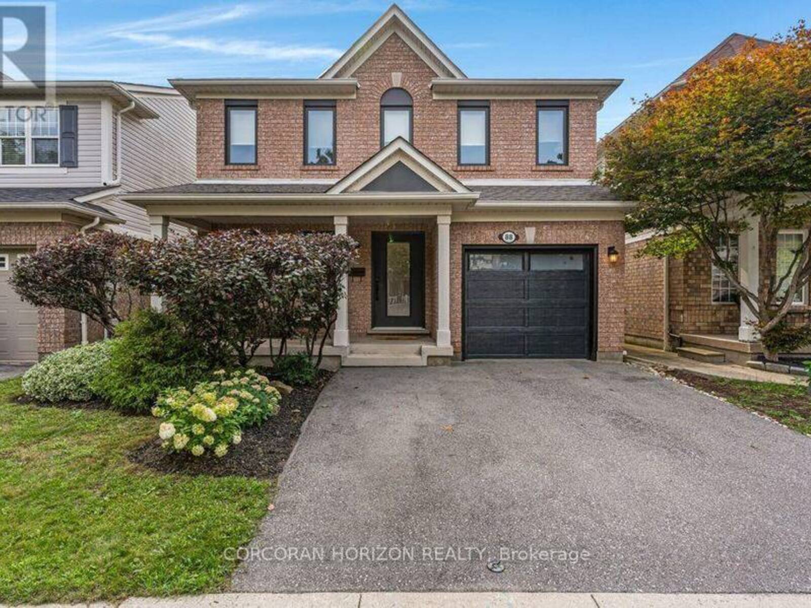 88 BAGGS CRESCENT, Cambridge, Ontario N1T 2E8