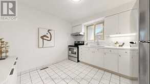 28 TOWNSEND ROAD | Toronto Ontario | Slide Image Thirteen