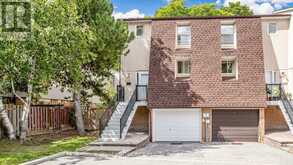 28 TOWNSEND ROAD | Toronto Ontario | Slide Image One