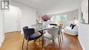 28 TOWNSEND ROAD | Toronto Ontario | Slide Image Eight