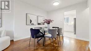 28 TOWNSEND ROAD | Toronto Ontario | Slide Image Nine