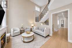 101 RAVINE EDGE DRIVE | Richmond Hill Ontario | Slide Image Three