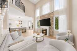 101 RAVINE EDGE DRIVE | Richmond Hill Ontario | Slide Image Four