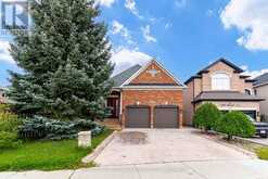532 MELVILLE AVENUE | Vaughan Ontario | Slide Image Two