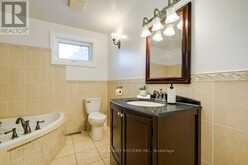 93 POPLAR HEIGHTS DRIVE | Toronto Ontario | Slide Image Thirty-eight