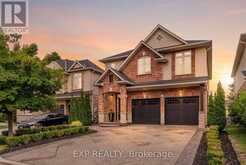 7 SEACOVE COURT | Hamilton Ontario | Slide Image One