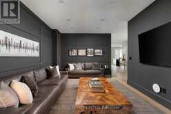 79 FISHLEIGH DRIVE | Toronto Ontario | Slide Image Seventeen