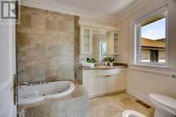 56 WINCHESTER LANE | Richmond Hill Ontario | Slide Image Thirty-two