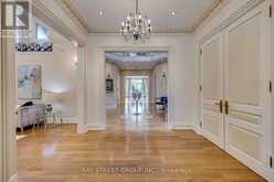 56 WINCHESTER LANE | Richmond Hill Ontario | Slide Image Eight