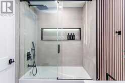 205 HOYT AVENUE | Tay Ontario | Slide Image Twenty-two