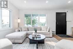 205 HOYT AVENUE | Tay Ontario | Slide Image Nine