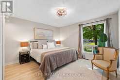 204 THE QUEENSWAY S | Georgina Ontario | Slide Image Nineteen