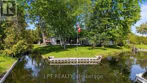 204 THE QUEENSWAY S | Georgina Ontario | Slide Image One