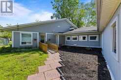 204 THE QUEENSWAY S | Georgina Ontario | Slide Image Thirty-two