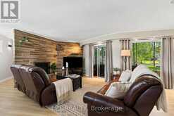 204 THE QUEENSWAY S | Georgina Ontario | Slide Image Eight