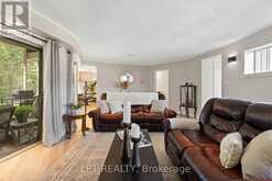 204 THE QUEENSWAY S | Georgina Ontario | Slide Image Nine