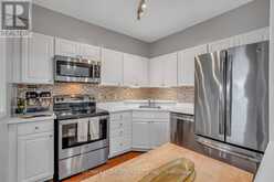 96 BRUCE CRESCENT | Barrie Ontario | Slide Image Thirteen