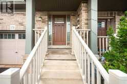 19 LAVERTY CRESCENT | Orangeville Ontario | Slide Image Two