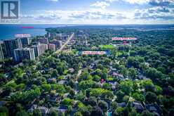 130 SOLINGATE DRIVE | Oakville Ontario | Slide Image Six