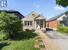 12 KENTROYAL DRIVE | Toronto Ontario | Slide Image Three