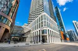 1112 - 470 FRONT STREET W | Toronto Ontario | Slide Image One
