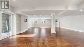 60 OAK AVENUE | Richmond Hill Ontario | Slide Image Forty