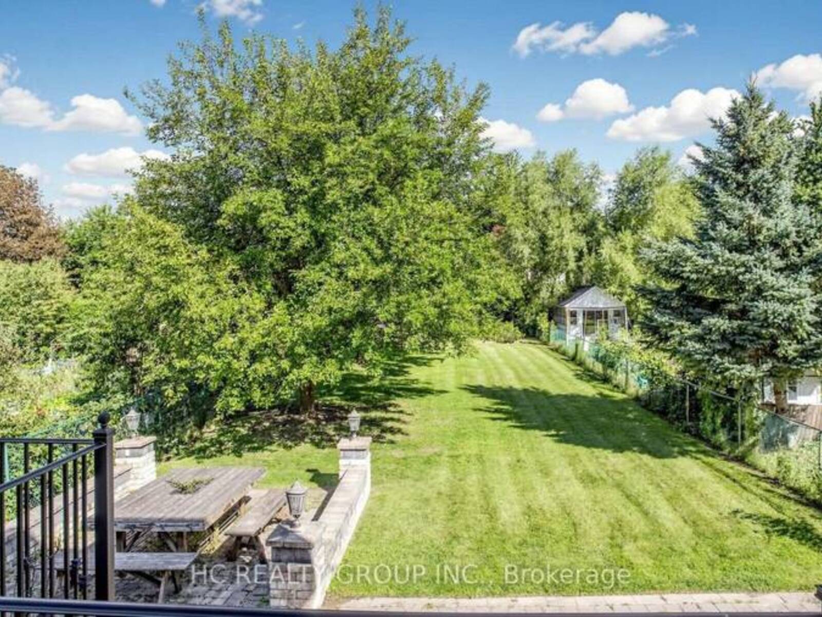 60 OAK AVENUE, Richmond Hill, Ontario L4C 6R7