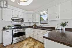 72 MUNRO CRESCENT | Markham Ontario | Slide Image Eleven