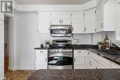 72 MUNRO CRESCENT | Markham Ontario | Slide Image Thirteen