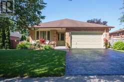 72 MUNRO CRESCENT | Markham Ontario | Slide Image Thirty-eight