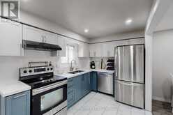 16 - 72 ASHGLEN WAY | Markham Ontario | Slide Image Fifteen