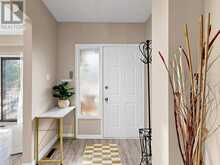 16 - 72 ASHGLEN WAY | Markham Ontario | Slide Image Four