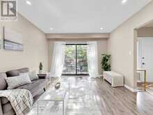16 - 72 ASHGLEN WAY | Markham Ontario | Slide Image Seven