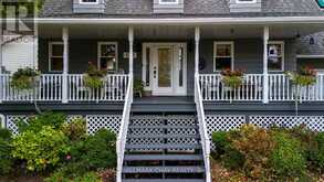 372 LAKEWOOD DRIVE | Midland Ontario | Slide Image Two