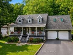 372 LAKEWOOD DRIVE Midland Ontario, L4R 5H5